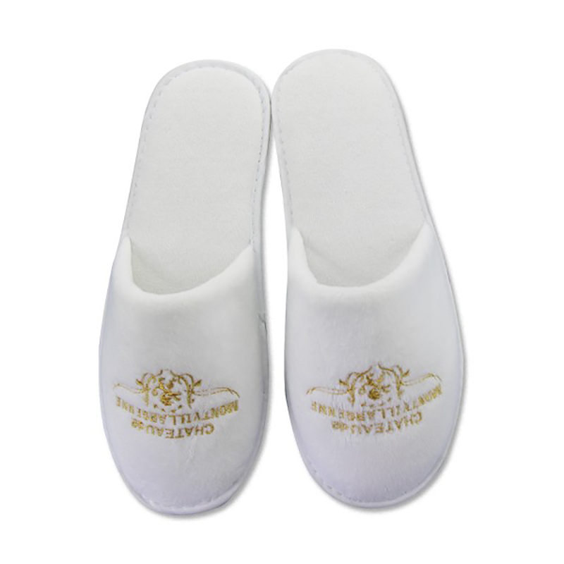 Closed Toe Velver Hotel Slipper